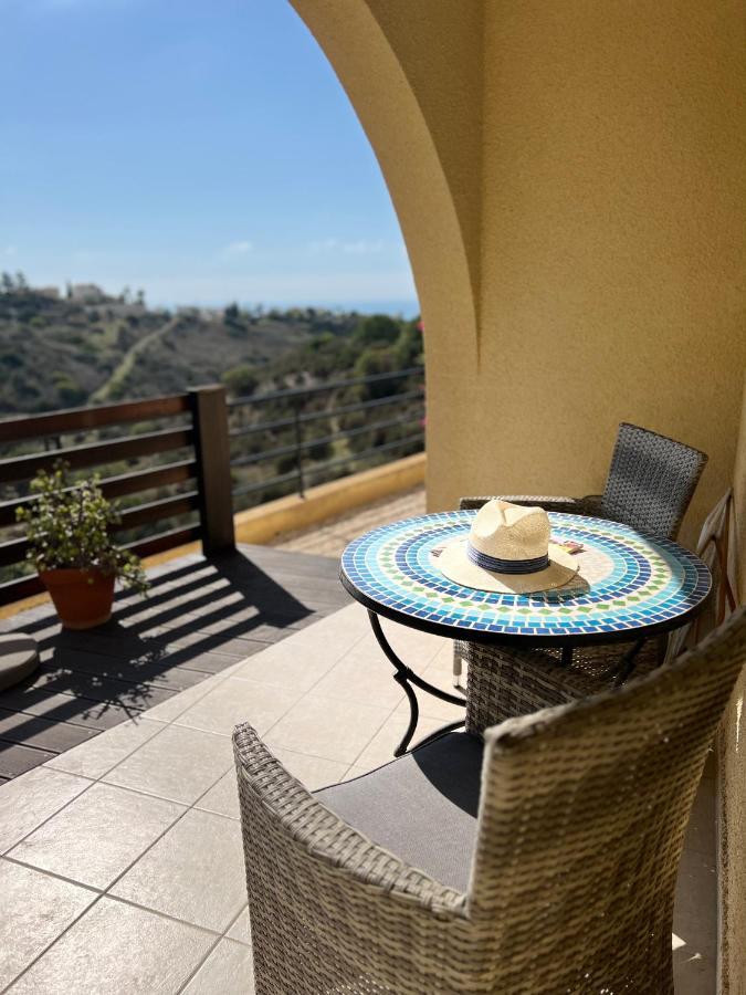 Hillview Apartment Peyia Exterior foto